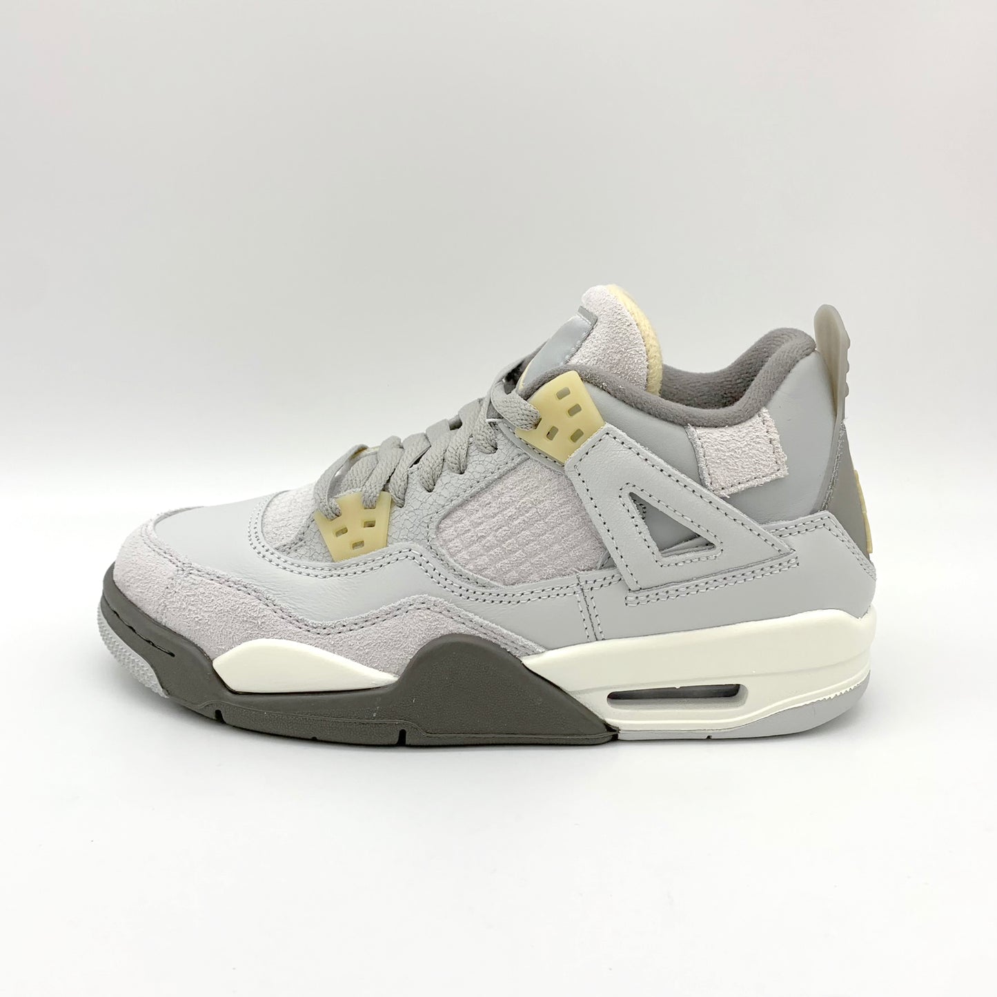 Jordan 4 Retro SE Craft Photon Dust