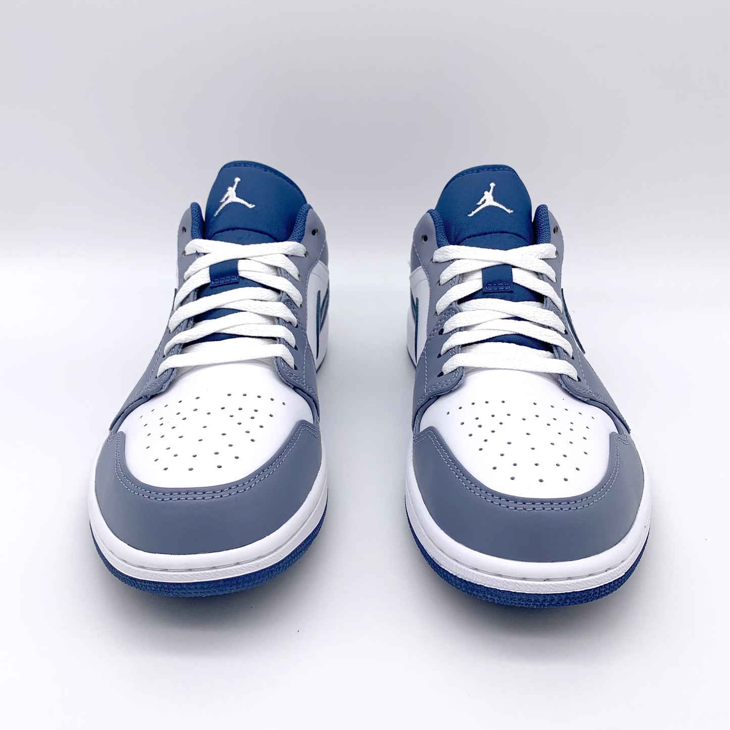 Jordan 1 Low Ashen Slate