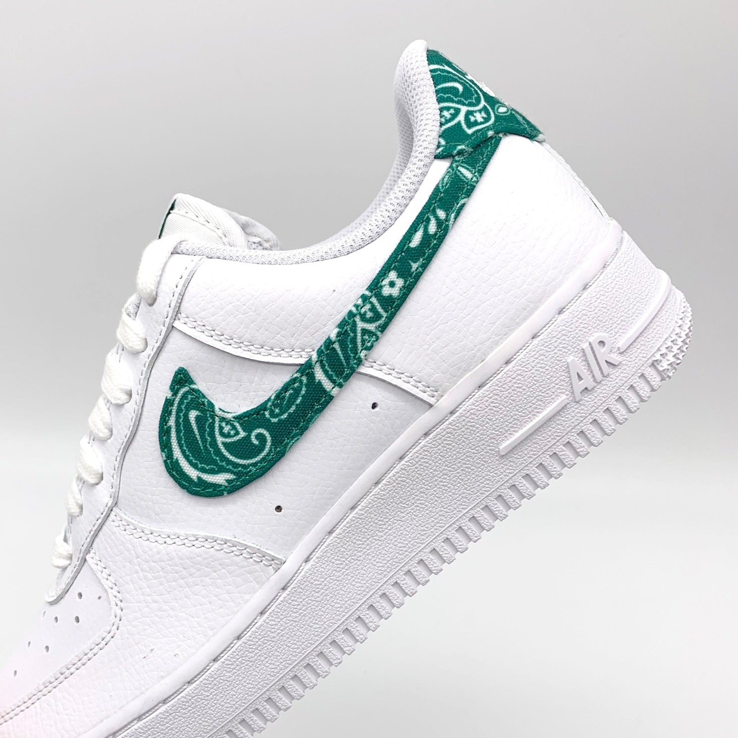 Nike Air Force 1 Low '07 Essential White Green Paisley
