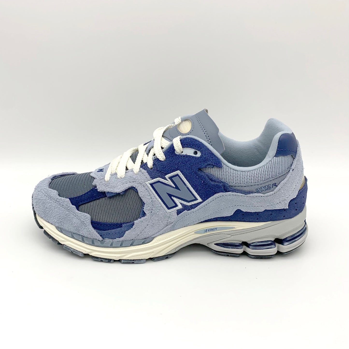 New Balance 2002R Protection Pack Light Arctic Grey Purple