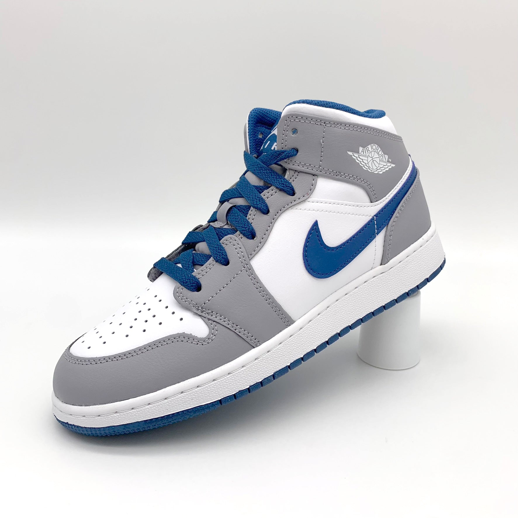 Jordan Mid True Blue Cement – mw-sneakergoods - Main Image