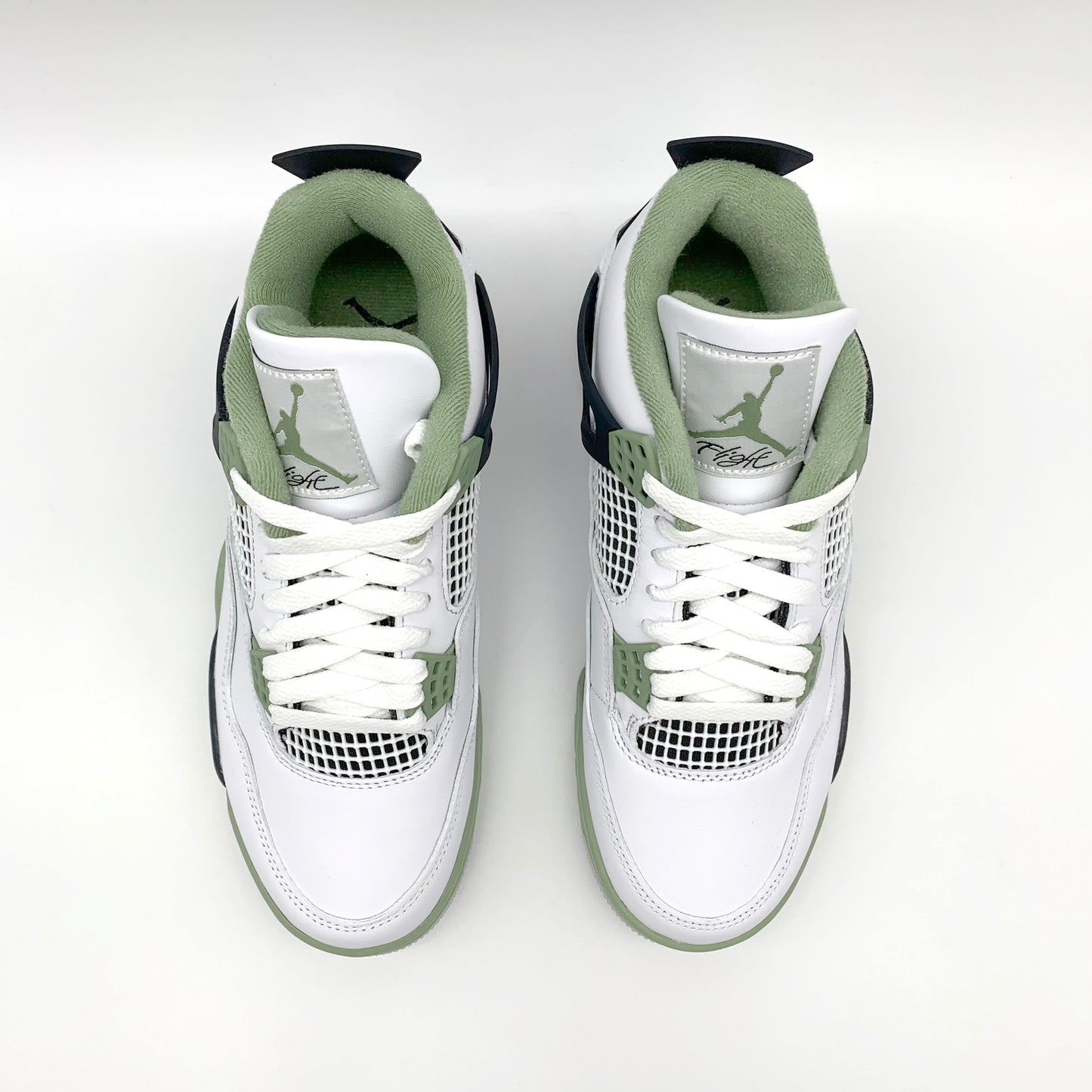 Jordan 4 Retro Seafoam