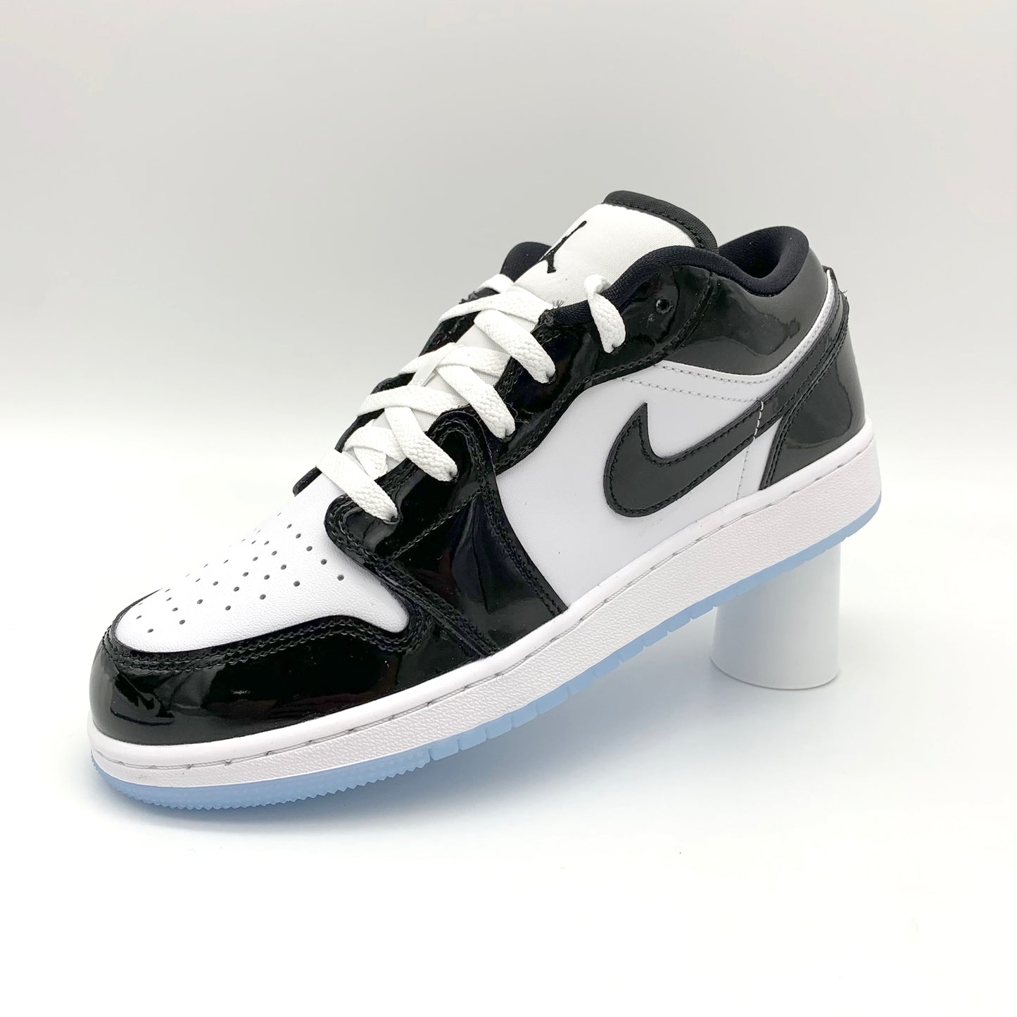 Jordan 1 Low SE Concord