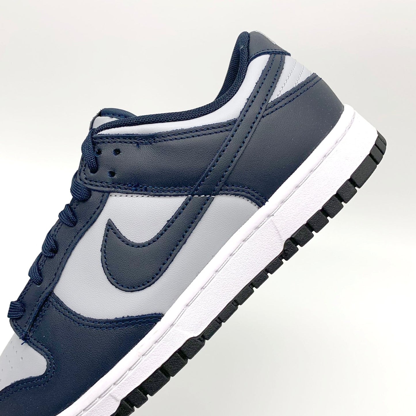 Nike Dunk Low Georgetown