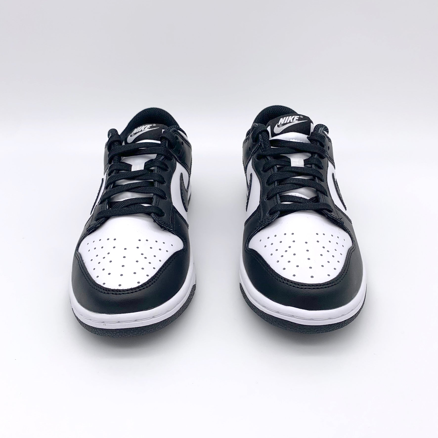 Nike Dunk Low Retro White Black Panda