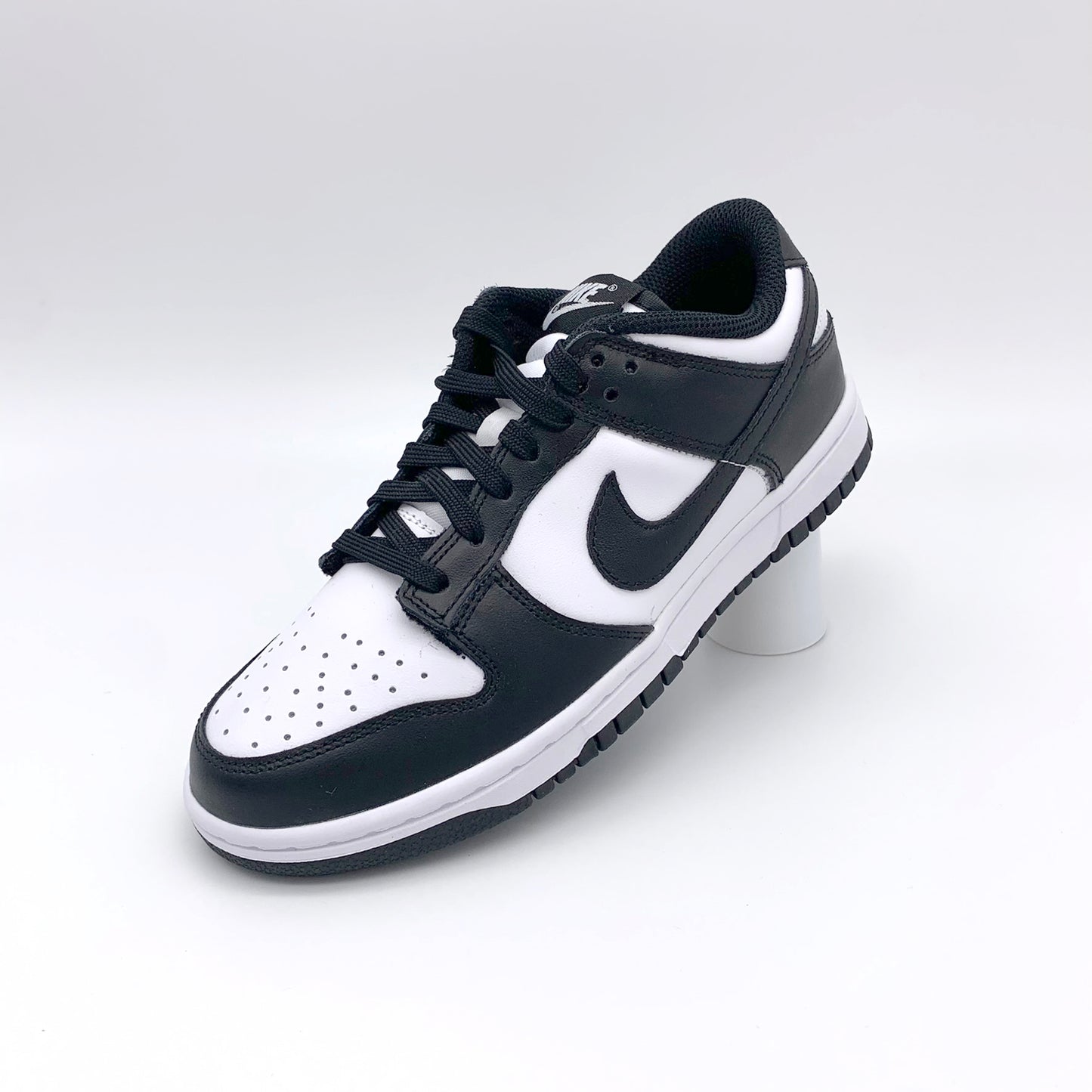 Nike Dunk Low Retro White Black Panda