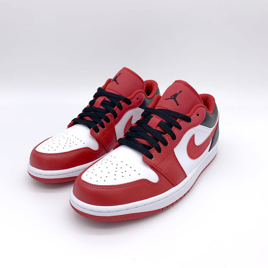 Jordan 1 Low Bulls