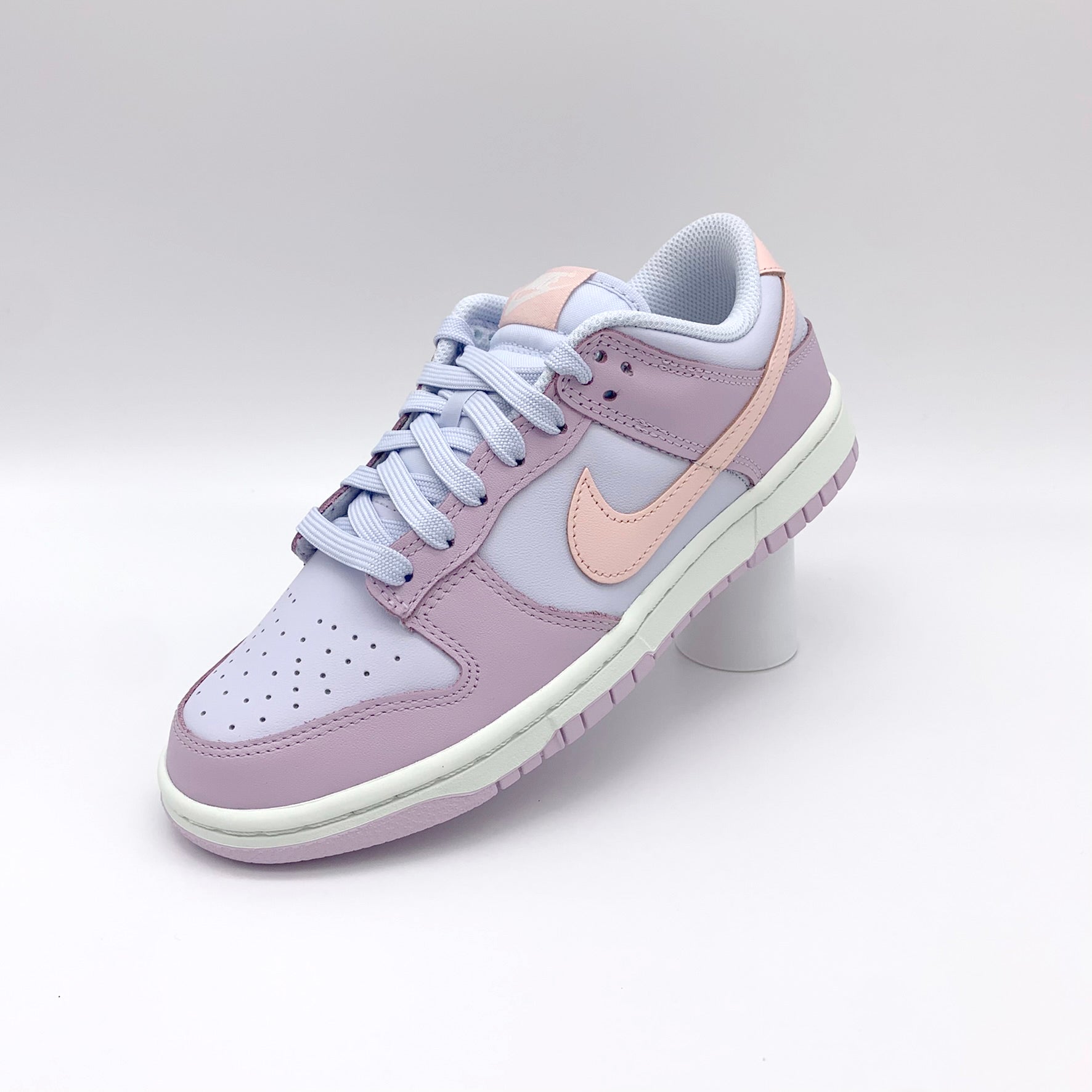 Nike Dunk Low Easter 2022