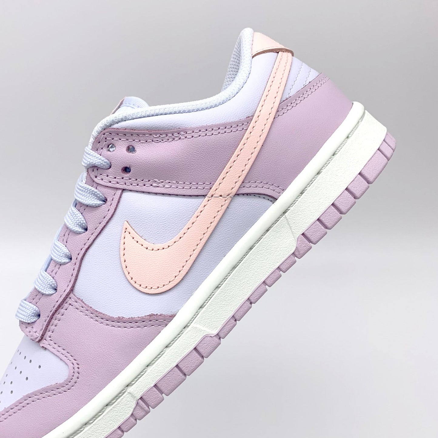 Nike Dunk Low Easter 2022