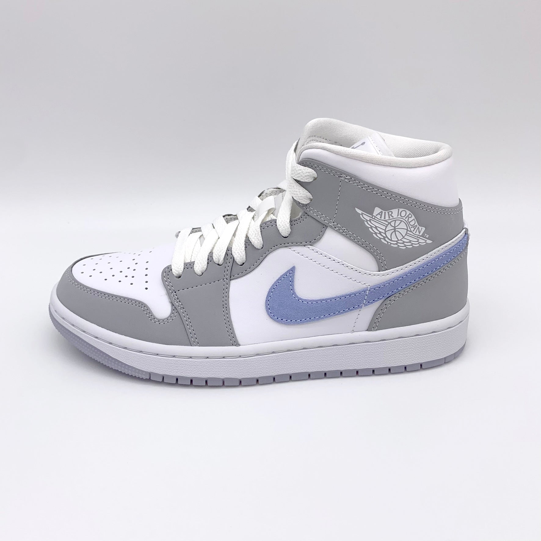 Jordan 1 Mid Wolf Grey