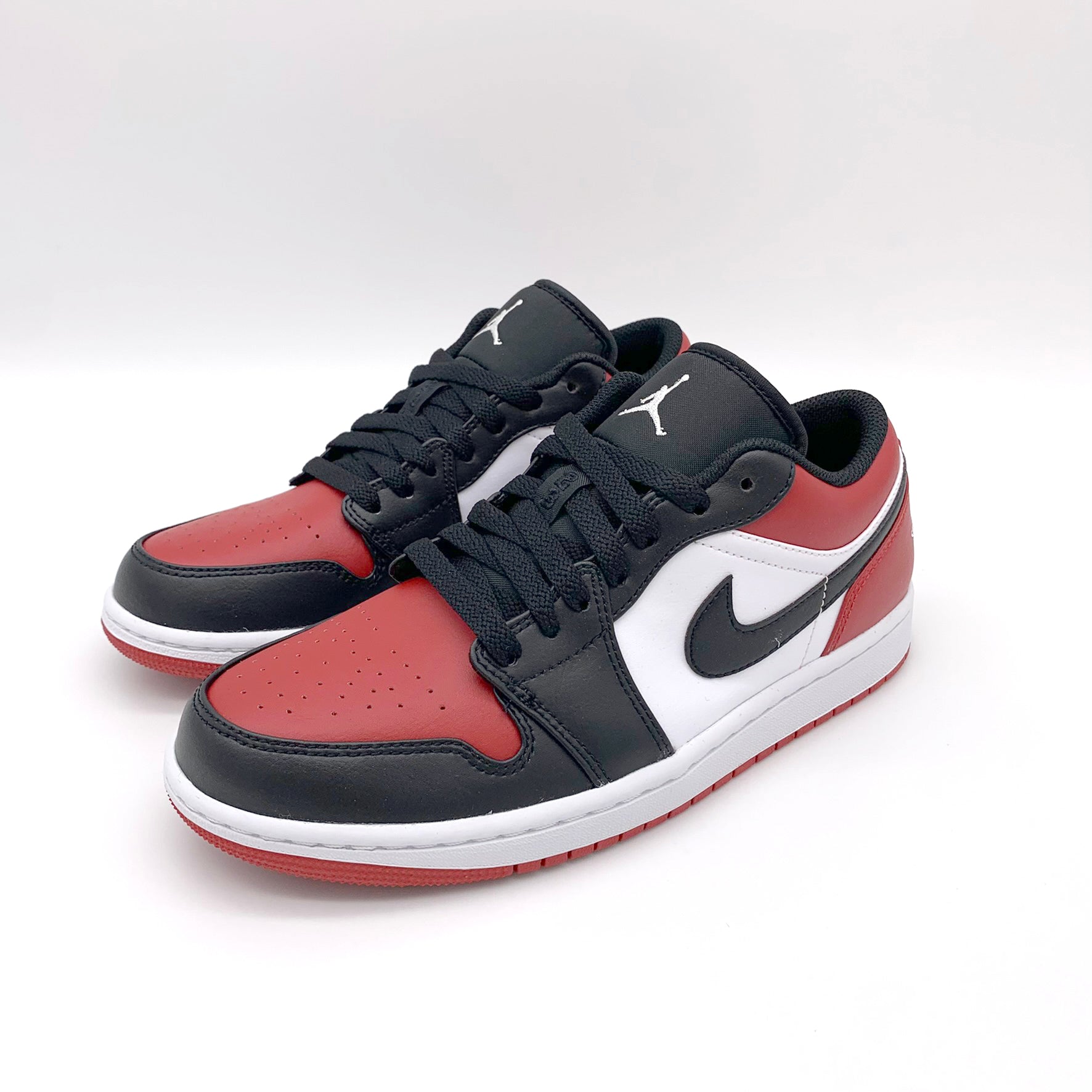 Nike Air Jordan 1 Low Bred Toe