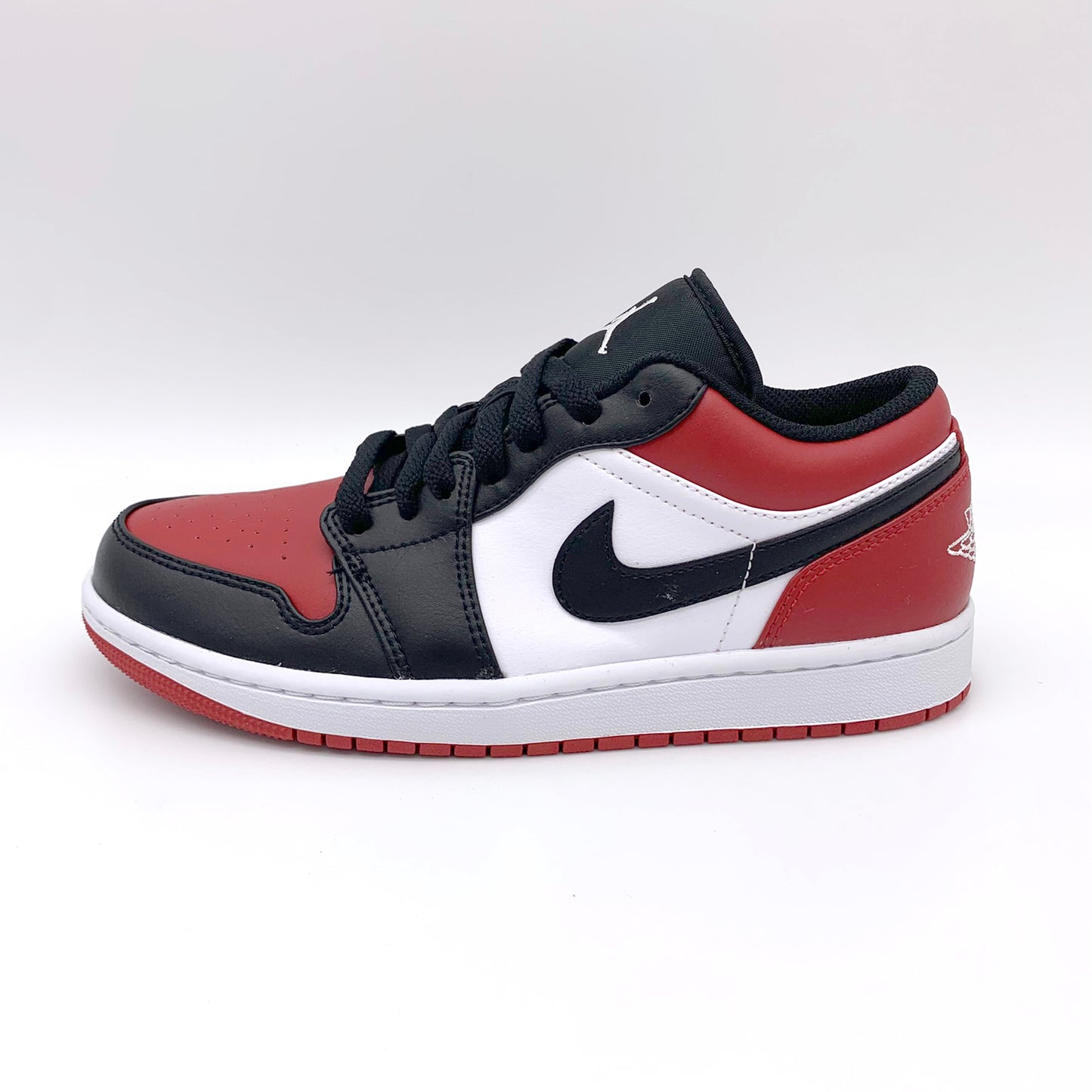 Nike Air Jordan 1 Low Bred Toe