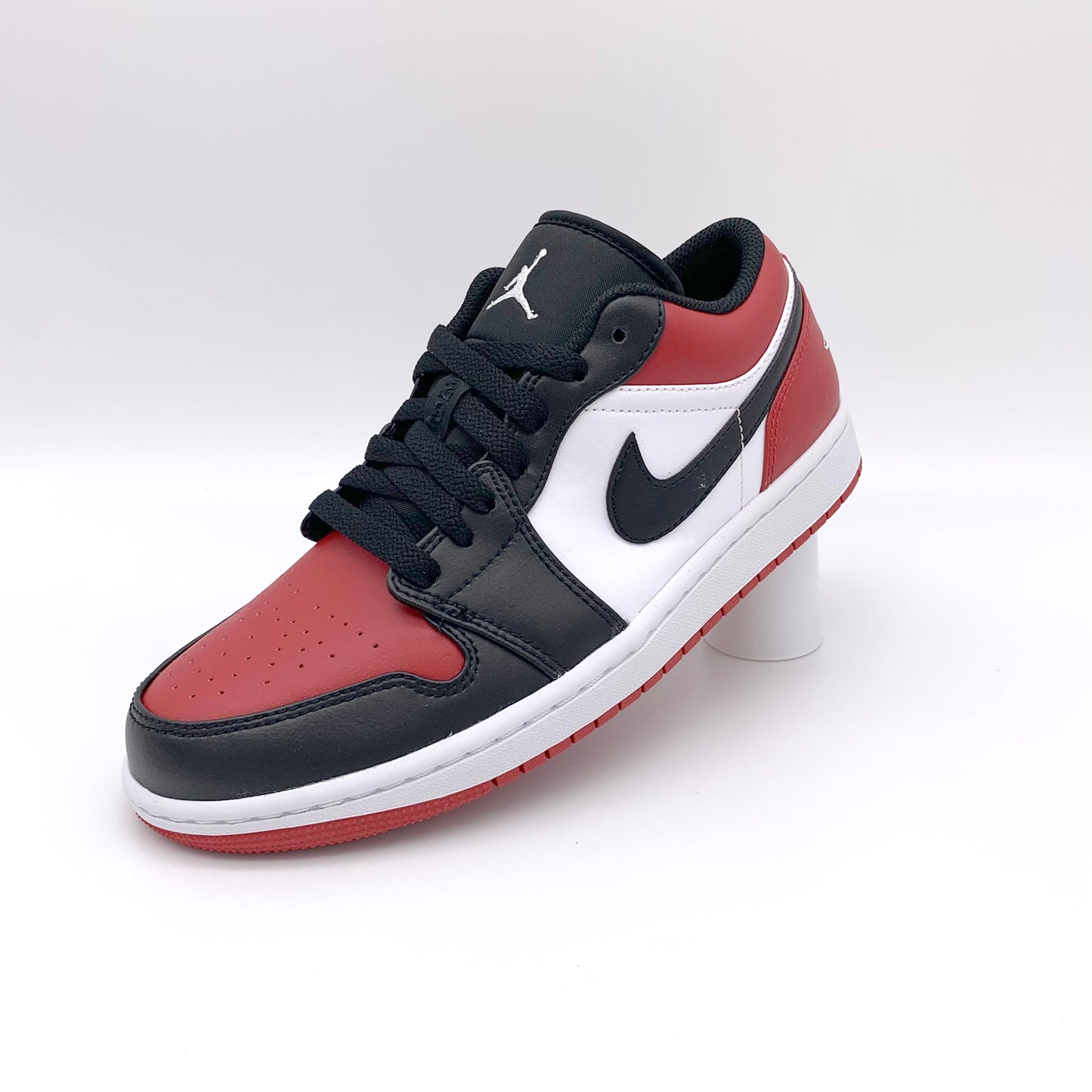 Nike Air Jordan 1 Low Bred Toe