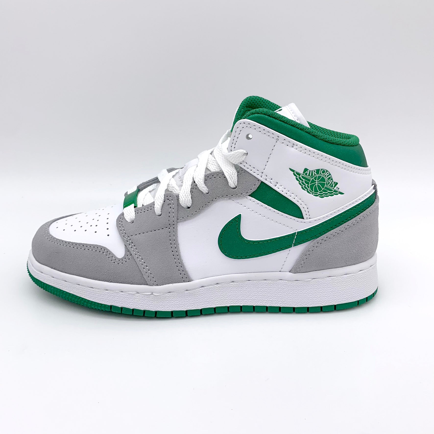 Jordan 1 Mid SE White Pine Green Smoke Grey