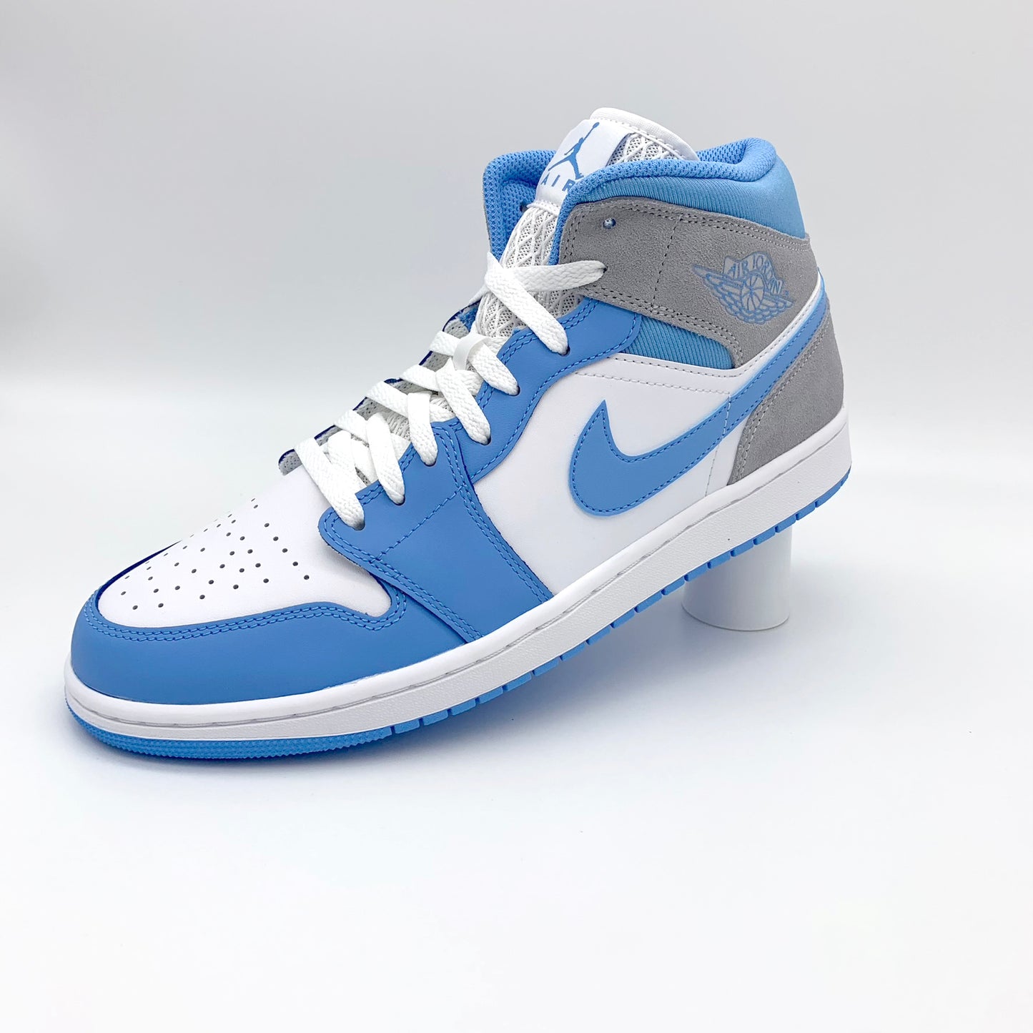 Jordan 1 Mid University Blue Grey