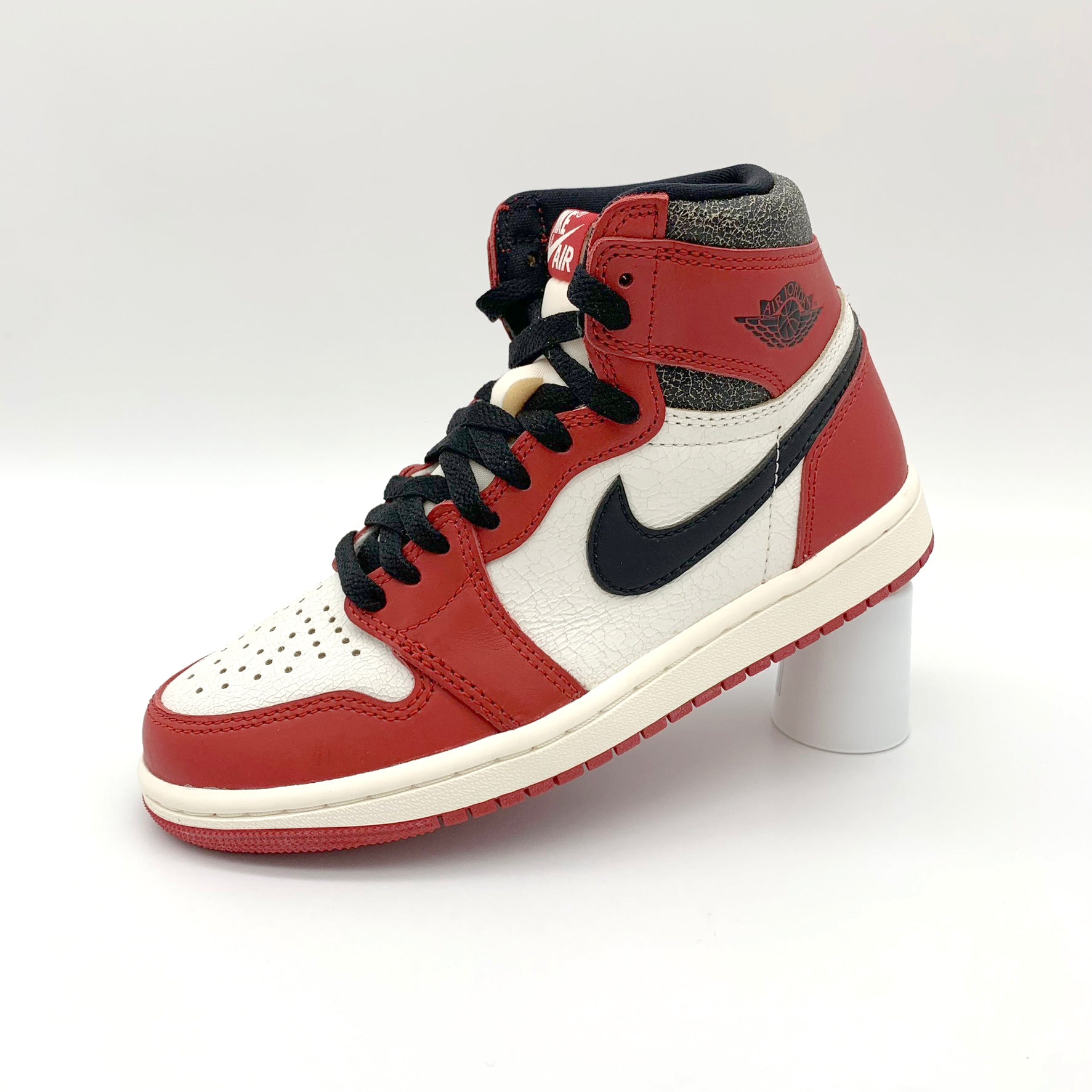 Jordan 1 Retro High OG Chicago Lost and Found