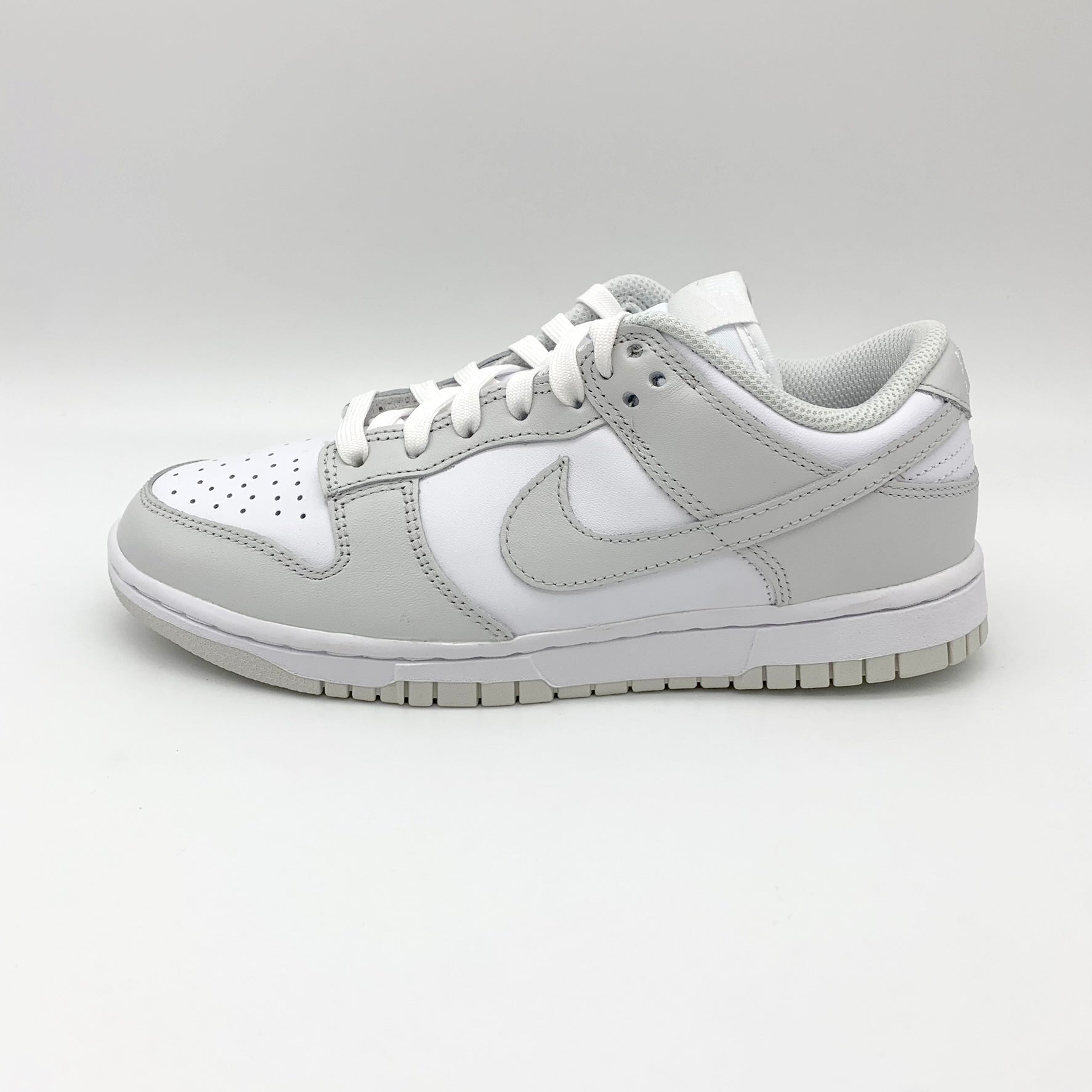 Nike Dunk Low Photon Dust