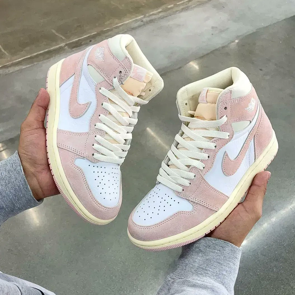 Jordan 1 Retro High OG Washed Pink